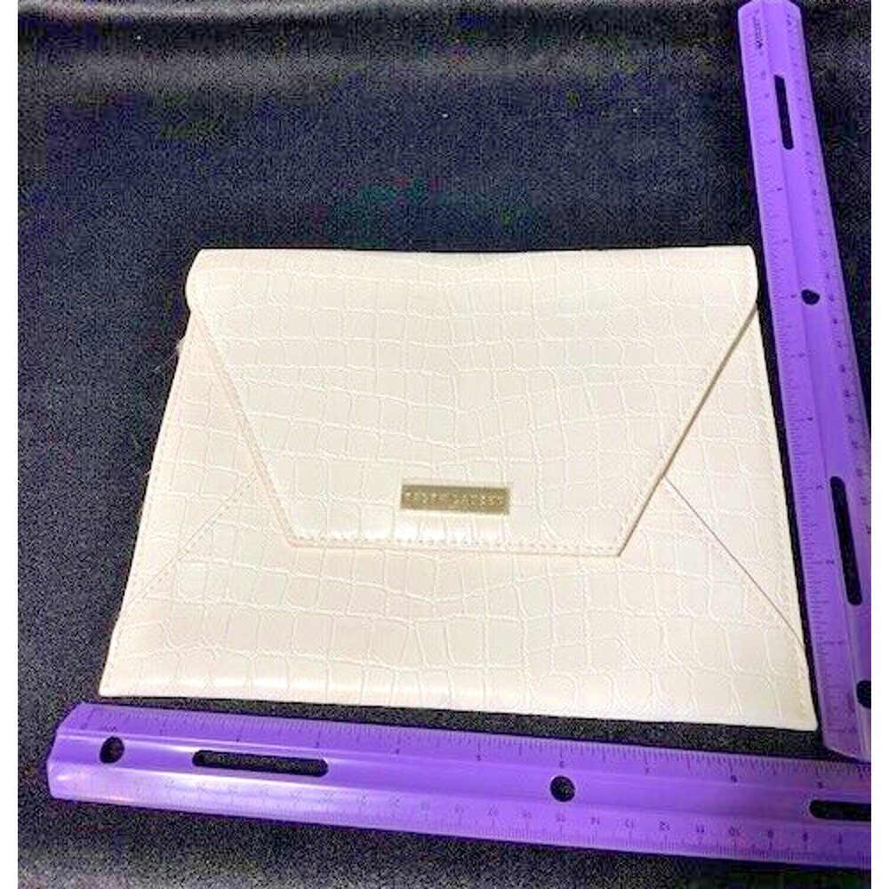Womans Clutch Purse Ralph Lauren Faux Crocodile (W 9" x H 7") NEW - Picture 5 of 5